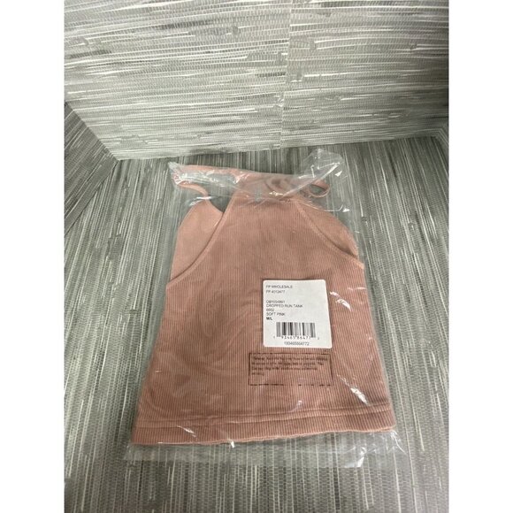 Free People Movement Woman’s Cropped Run Tank Soft Pink Size M/L - Picture 3 of 4